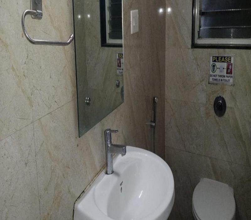 פונה Hotel White House מראה חיצוני תמונה